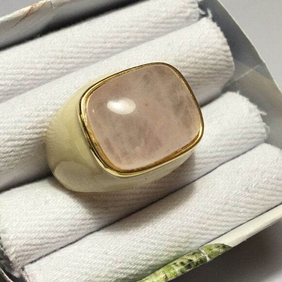 Vintage Rose Quartz Ring Gold Tone Cream Enamel Wide Band Size 7 - Picture 1 of 12